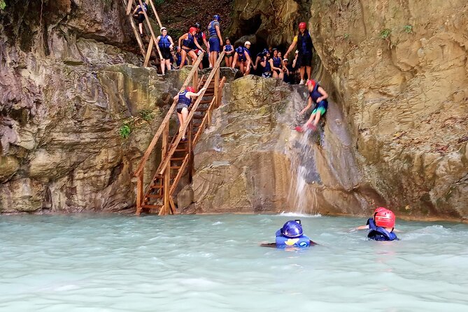27 waterfalls PUERTO PLATA - Timing Tip: Why About 2.5 Hours in the River Changes Your Day