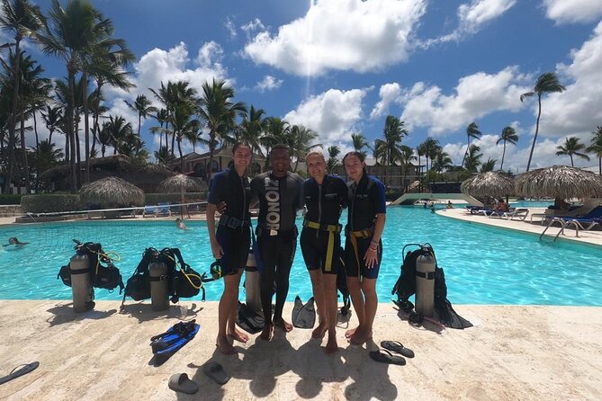 3 Days Open Water Diving Course in Punta Cana - Instructor support: what names like Kelvin and Franklin tell you