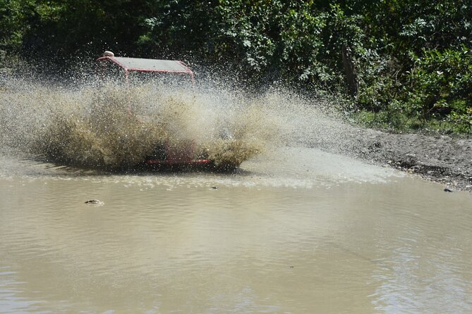 7 Waterfalls Damajagua and Dune Buggy - What to wear for Damajagua slides: water shoes beat guesswork