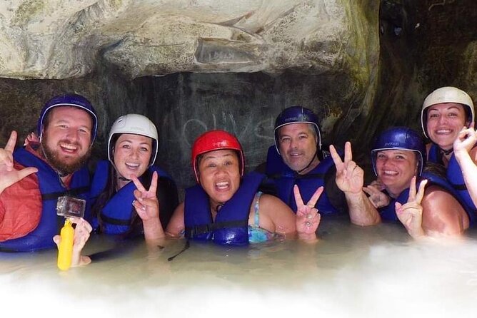 7 waterfalls+typical food - From rocky bridges to the waterfalls: jumps and slides at up to seven stops
