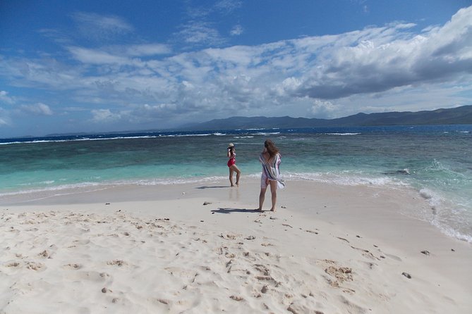 All-Inclusive Cayo Arena Day trip from Santo Domingo - The guides can make or break your experience