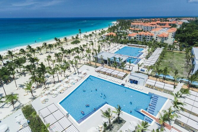 Bahia Principe Esmeralda- Round Trip Shuttle - Punta Cana Airport - Value for Money: Paying $70.40 Per Group (Not Per Person)