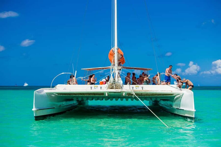Bayahibe: Saona Island Catamaran Cruise with Natural Pool - From Bayahibe to Saona: the day’s real rhythm