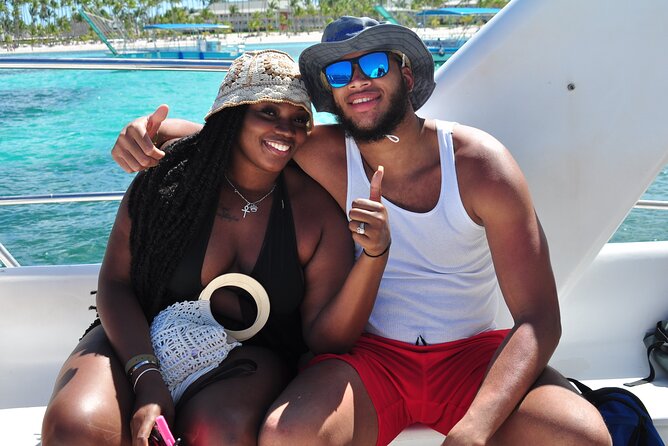 Best Party Boat Adults Only with Open Bar - Natural Pool Sandbar Stop: Easy Swim, Shallow Water, Good Photos