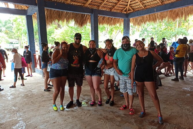Boogies & Polaris - Explore Punta Cana in a Buggy - Tour pacing and group size: why it matters