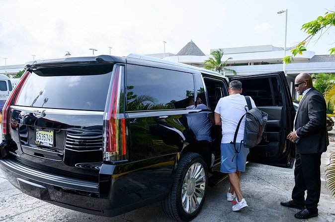 Cadillac Escalade Platinum, Punta Cana airport to Bavero & punta Cana - A few practical considerations before you book