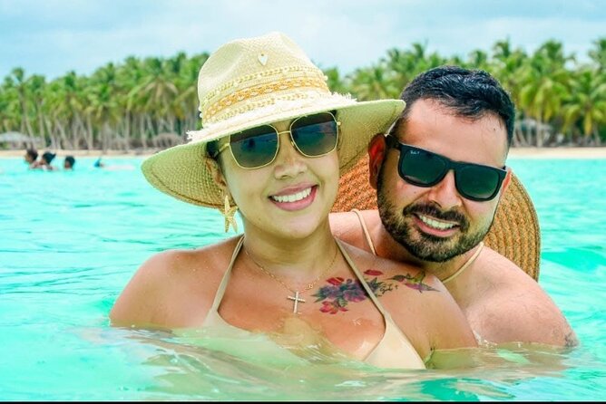 Caribbean Paradise Exclusive Day Trip to Isla Saona - Getting on Board: Pickup, Air-Conditioned Comfort, and Mobile Tickets
