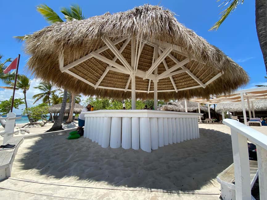 Catalina Island Comfort: Snorkeling & Catamaran Experience - Who should book this snorkeling-and-catamaran day