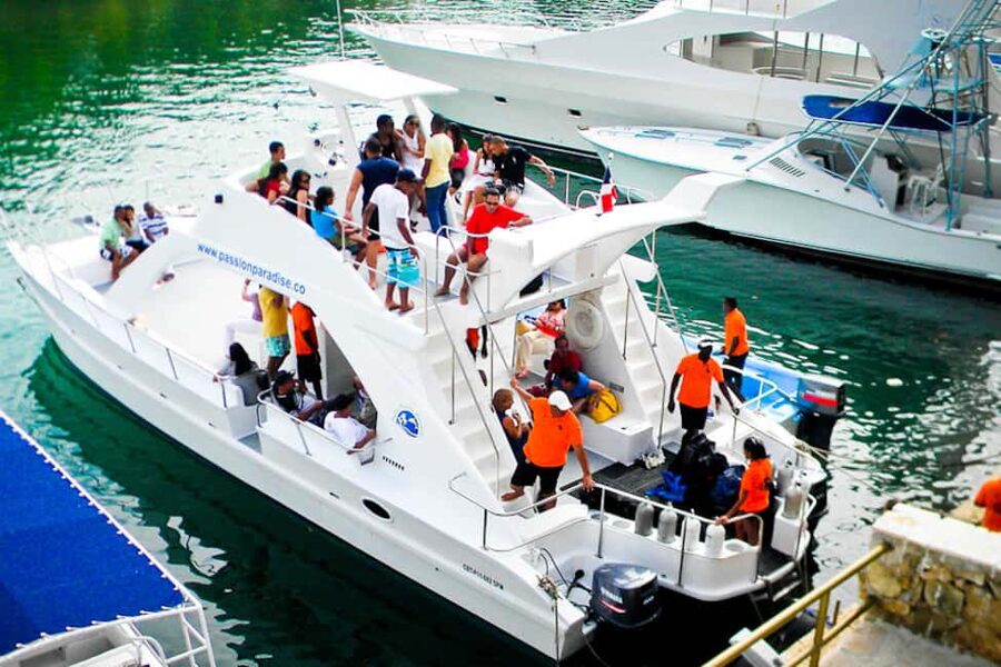 Catalina Island Scuba Diving Tour from Punta Cana - Key Things That Make This Tour Worth Your Time