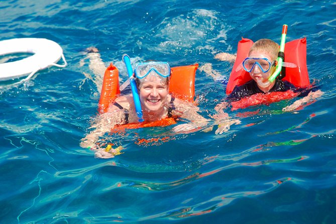 Catalina Island & Snorkling Tour Full Day All Inclusive - Private beach time plus buffet lunch: where the day relaxes