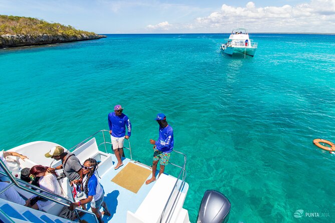 Catalina Island Tour - The snorkeling stop near Catalina: about 30 minutes of marine time