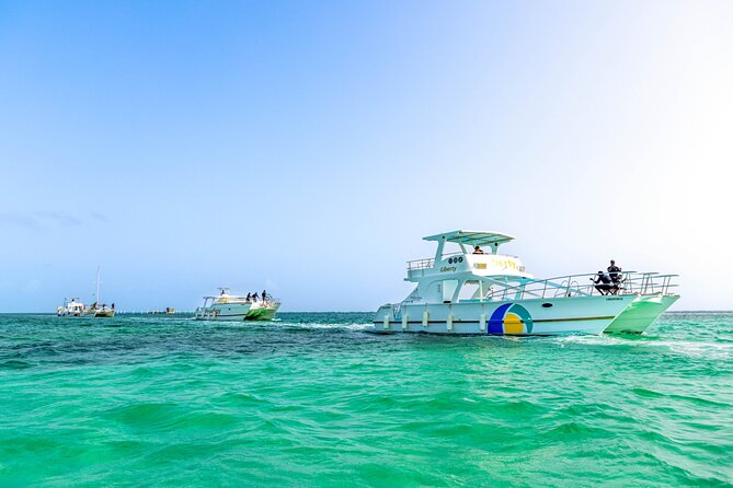 Catamaran Private Group Tour - Getting on board: pickup, mobile ticket, and a smooth start