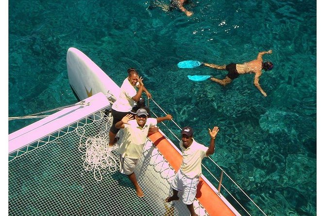 Catamaran Snorkeling All-Inclusive Day-Trip - Crowd levels: when the boat feels like the main event