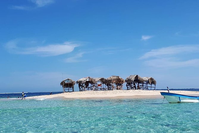 Cayo Arena, Paradise Island Tour - Playa Ensenada to Paradise Island: Speedboat Time That Changes the Mood