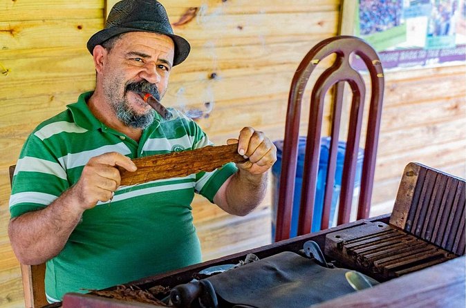 Cigars Shopping Tours From Punta Cana with Transportation Included - Time Limits and Group Size: What 1 Hour 30 Really Means