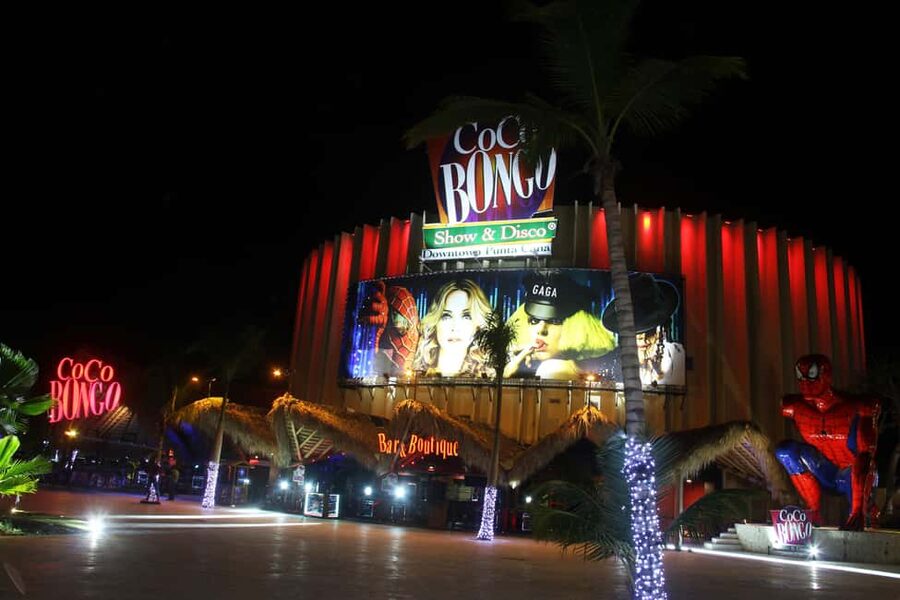 Coco Bongo Disco - Transport and Timing: Pickup, Entry, and the 03:00 AM Return
