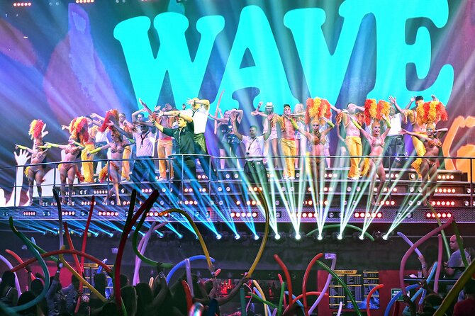Coco Bongo Premium Open Bar - Skip-the-line entrance and the 8:00pm start: timing your night