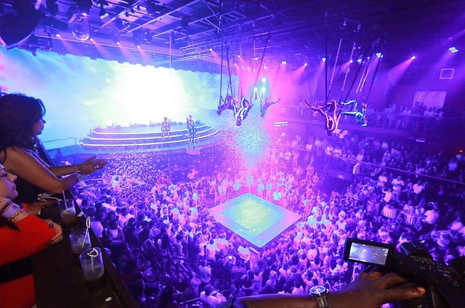 Coco Bongo Show and Disco - Your 7:00 pm plan: what happens after pickup