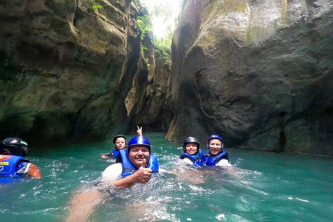 Damajagua 7 Waterfalls Adventure – In Puerto Plata - The pickup and the ride: cruise-friendly and air-conditioned