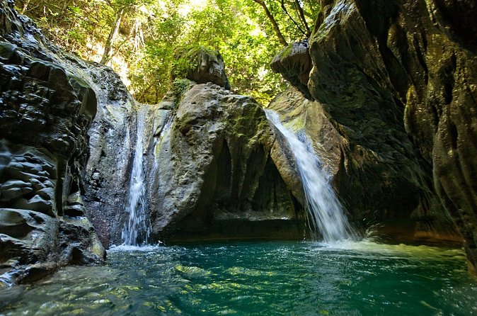 Damajagua Waterfalls - The waterfalls circuit: 7 stops, 27 total cascades, and real action