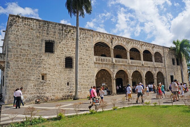 Day Trip to Santo Domingo from Punta Cana - Presidential House photo time and the Malecon breeze