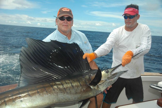 Deep Sea Fishing Tour - Meeting point and pickup: confirm the details before you leave