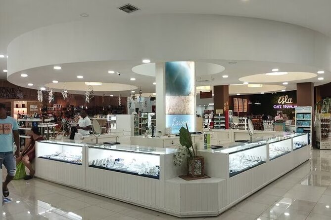 Discover Dominican Treasures: Rum, Cigars, Coffee & Chocolate - The Stop in Downtown Punta Cana: More Than Just Souvenirs