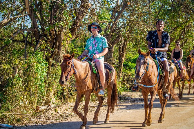 Dominican Countryside Horseback Riding Tour + Beach and Local Culture - Plantation Tastings: Coffee, Chocolate, Cigars, and Mamajuana