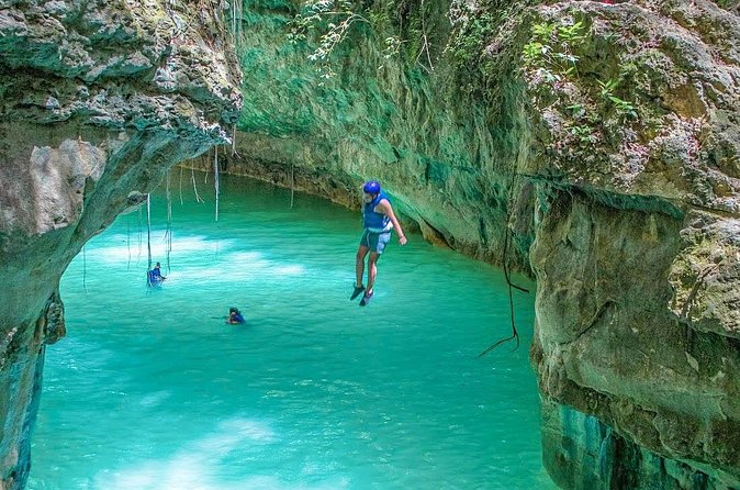 Dreams Flora Resort - Round Trip Shuttle - Punta Cana Airport - Included vs not included: plan for what you’ll need