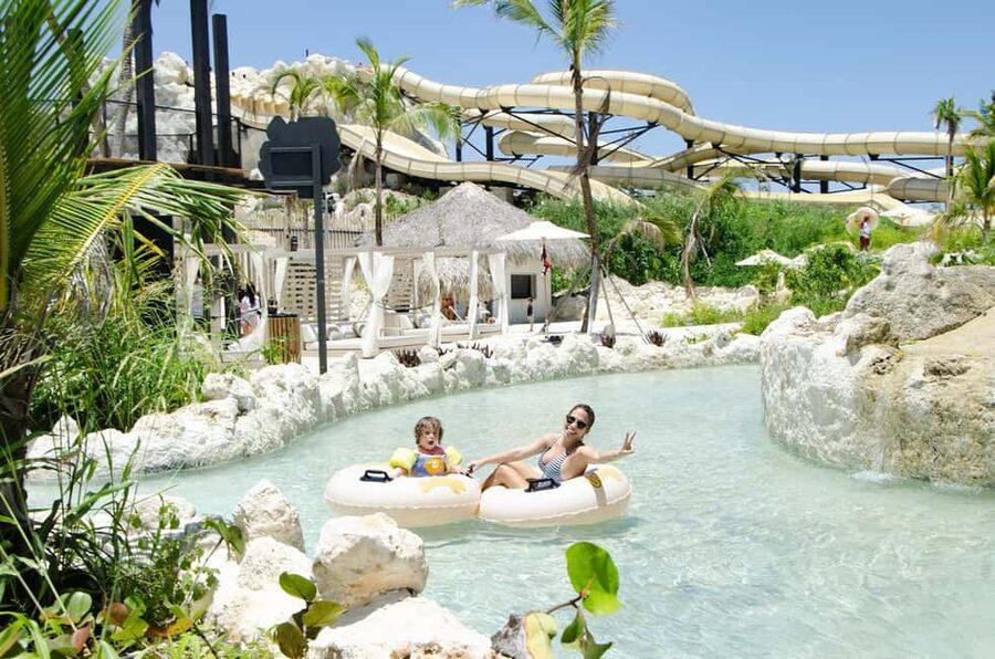 El Dorado Water Park Full Entry and Transfer from Punta Cana - Food rules, cash, and what to bring from the start