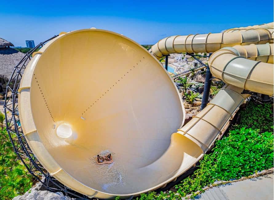El Dorado Water Park Full Entry and Transfer from Punta Cana - What you’ll do: slides, wave pool, lazy river, and kid-safe fun