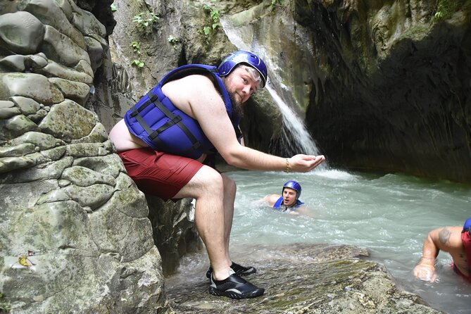 Excursion in Damajagua's 7 Waterfalls - The Descent Through Seven Levels: Jumps, Slides, and Swimming