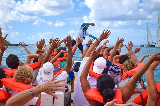 Excursion to Catalina Island and Snorkeling from Punta Cana - Open bar and timing: A nice perk, but watch how the day is paced