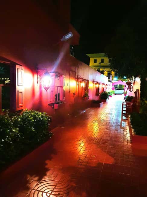Experience the Nightlife: Puerto Plata + Sosua + Cabarete - Why Puerto Plata + Sosua + Cabarete Works Better Than One Bar Area