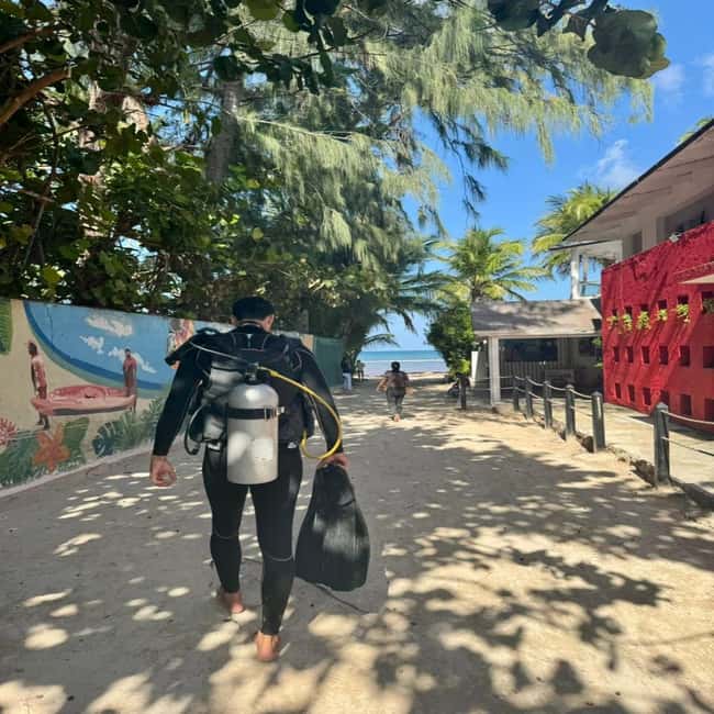 First Time Scuba Diving Experience in Punta Cana - Learning to breathe underwater: what the one-hour lesson covers