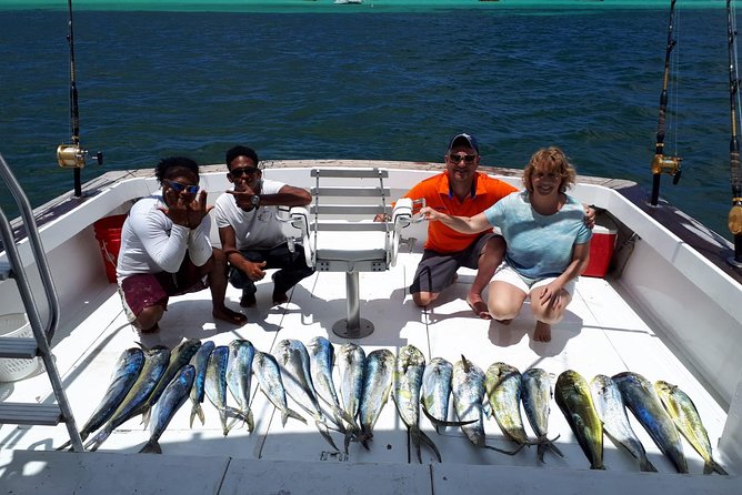 FISHING PRO CHARTERS - Boat Excursion - Sobre Las Olas - Key highlights to know before you go