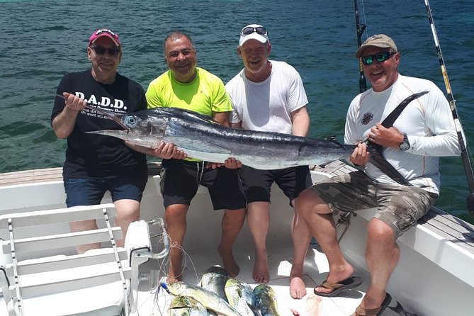 FISHING PRO CHARTERS - Boat Excursion - Sobre Las Olas - Punta Cana fishing waters: why this charter gets attention