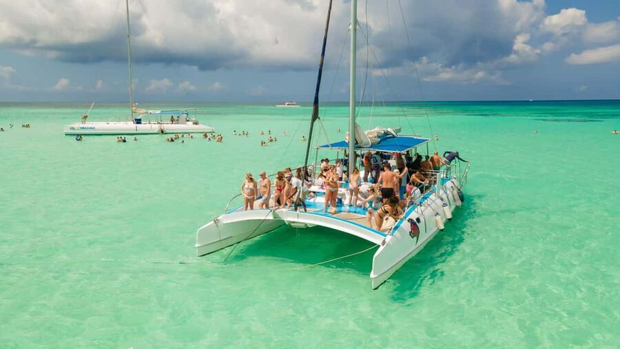 From Bayahíbe: Saona Island Catamaran Cruise with Buffet - Natural Swimming Pool: The Sandbar Dip and the Starfish Moment