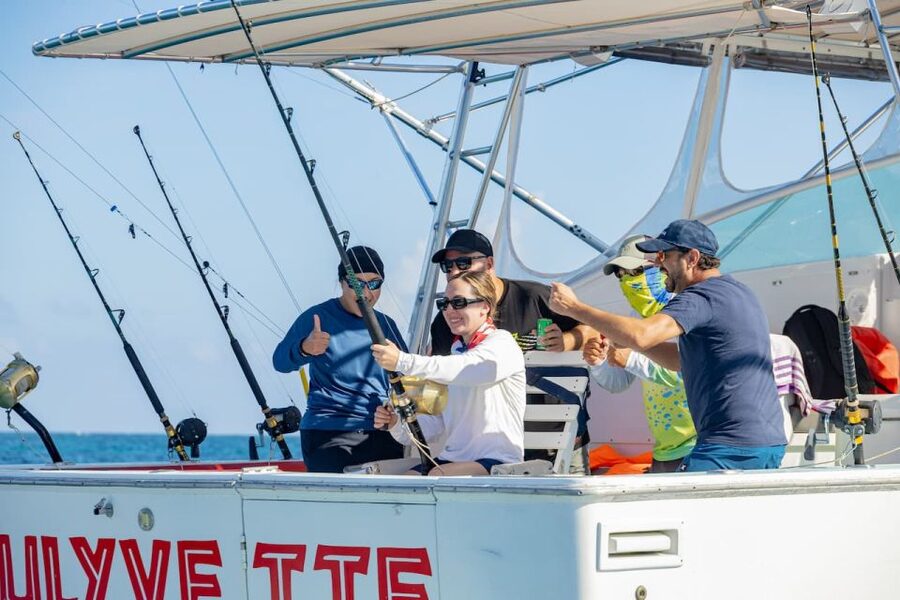 From Punta Cana: Deep Sea Fishing Tour by Boat with Drinks - Group Size and On-Board Rhythm: How a 7-Person Charter Feels