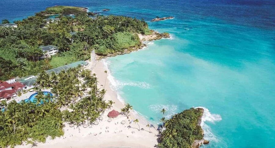 From Punta Cana Samana Tour With Cascada El Limon And Food - Whale watching in Samaná Bay (Jan–Apr): the main show