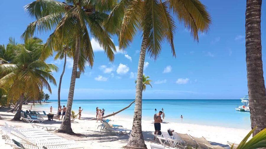 From Punta Cana: Saona and Mano Juan Day Trip by Speed Boat - Key things that make this Saona and Mano Juan trip worth your time