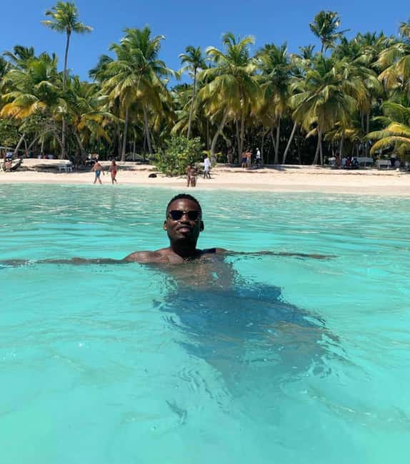 From Punta Cana: Saona Island Boat Trip with Buffet - Saona beach time: buffet lunch, drinks, and a real break