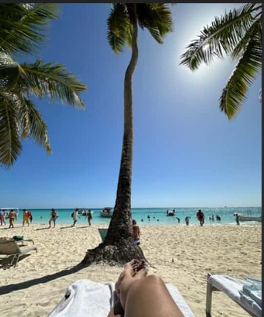 From Punta Cana: Saona Island Boat Trip with Buffet - Getting to Bayahibe and choosing catamaran vs speedboat