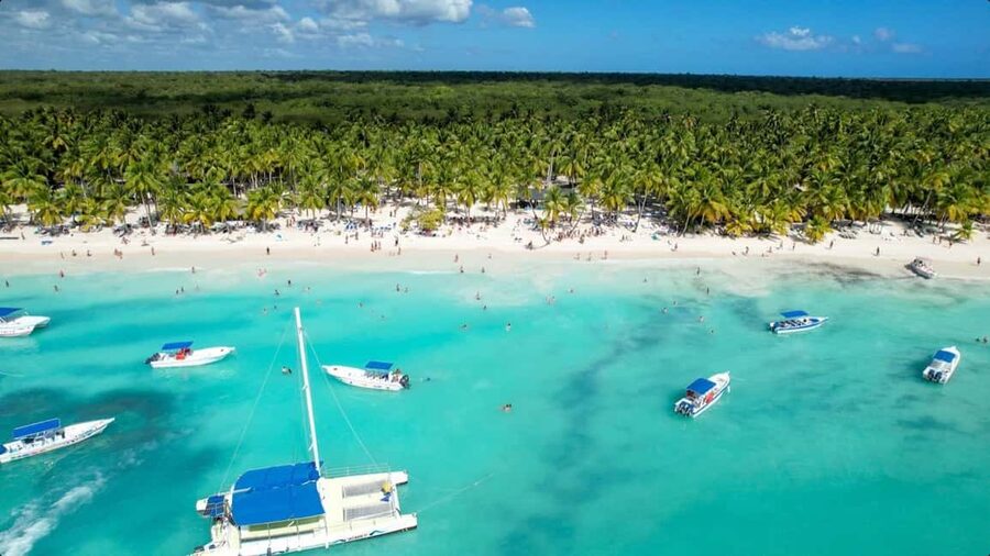 From Punta Cana: Saona Island Day Trip with Buffet Lunch - Eastern National Park: mangroves, coral reef country, and Palmilla sand