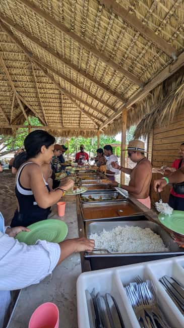 From Santo Domingo: Catalina Island Day Tour - Snorkeling on Isla Catalina: 30 minutes with gear and a guided setup