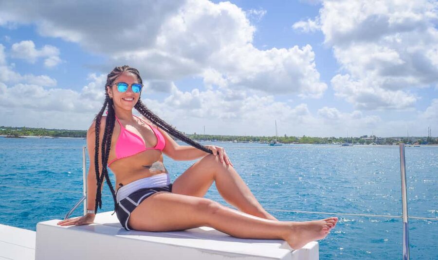 From Santo Domingo: Saona Island Day Trip w/ Lunch & Drinks - A 12-hour Saona Island escape from Santo Domingo
