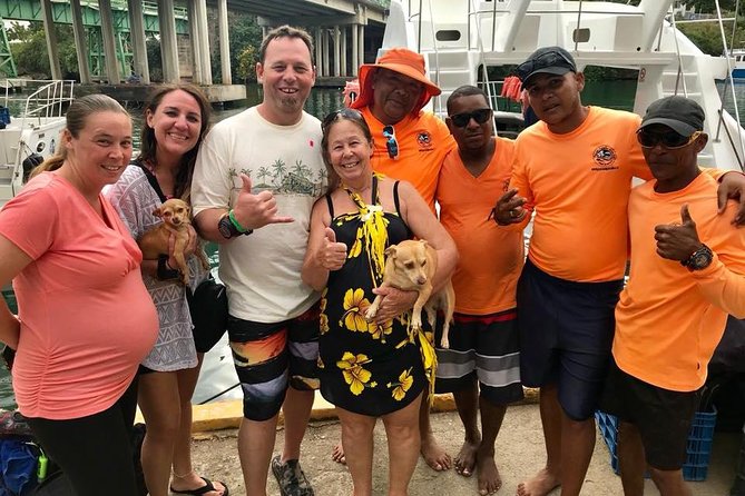 Full-Day Catalina Island Snorkeling Tour from La Romana - The west-side beach: lunch, loungers, and shoreline snorkeling