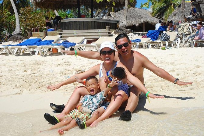 Full-Day Cruise to Saona Island - Natural Pool and Lunch - Boat Entertainment: Fun Crew, But Go With the Flow