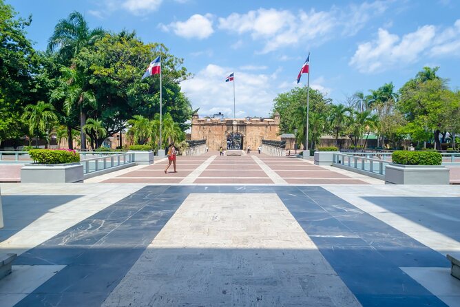 Full Day Santo Domingo City Tour: History of the Caribbean From Punta Cana - A Long Day to the First City in the Americas