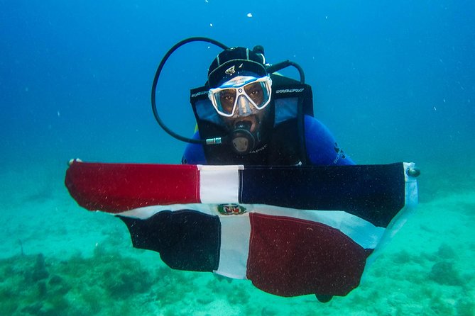 Full-Day Scuba Diving Catalina Island Tour from Bavaro - Getting in the water safely: certification and health checks